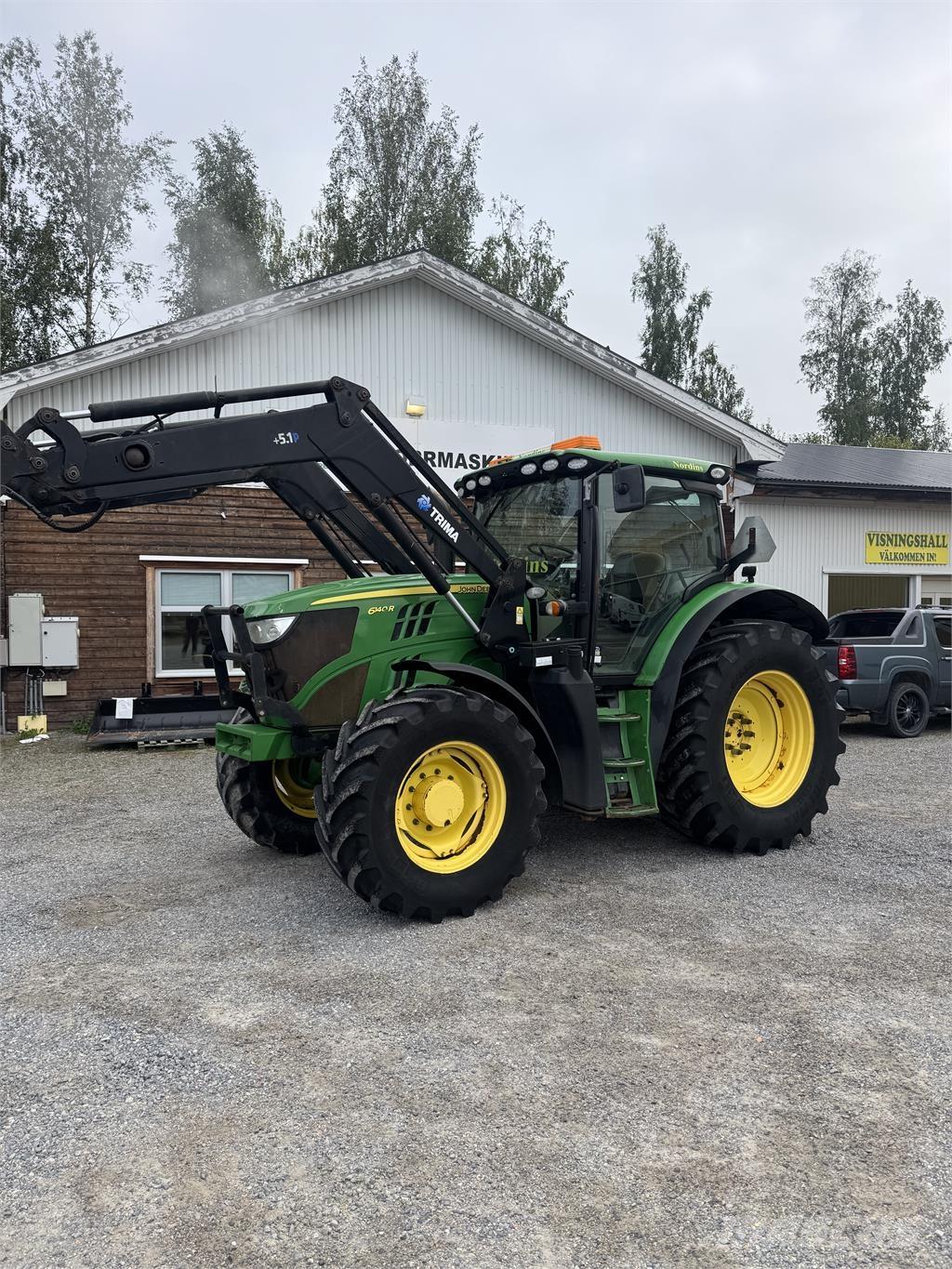 John Deere 6140R Traktoriai