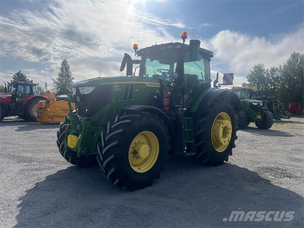 John Deere 6R 250 Traktoriai