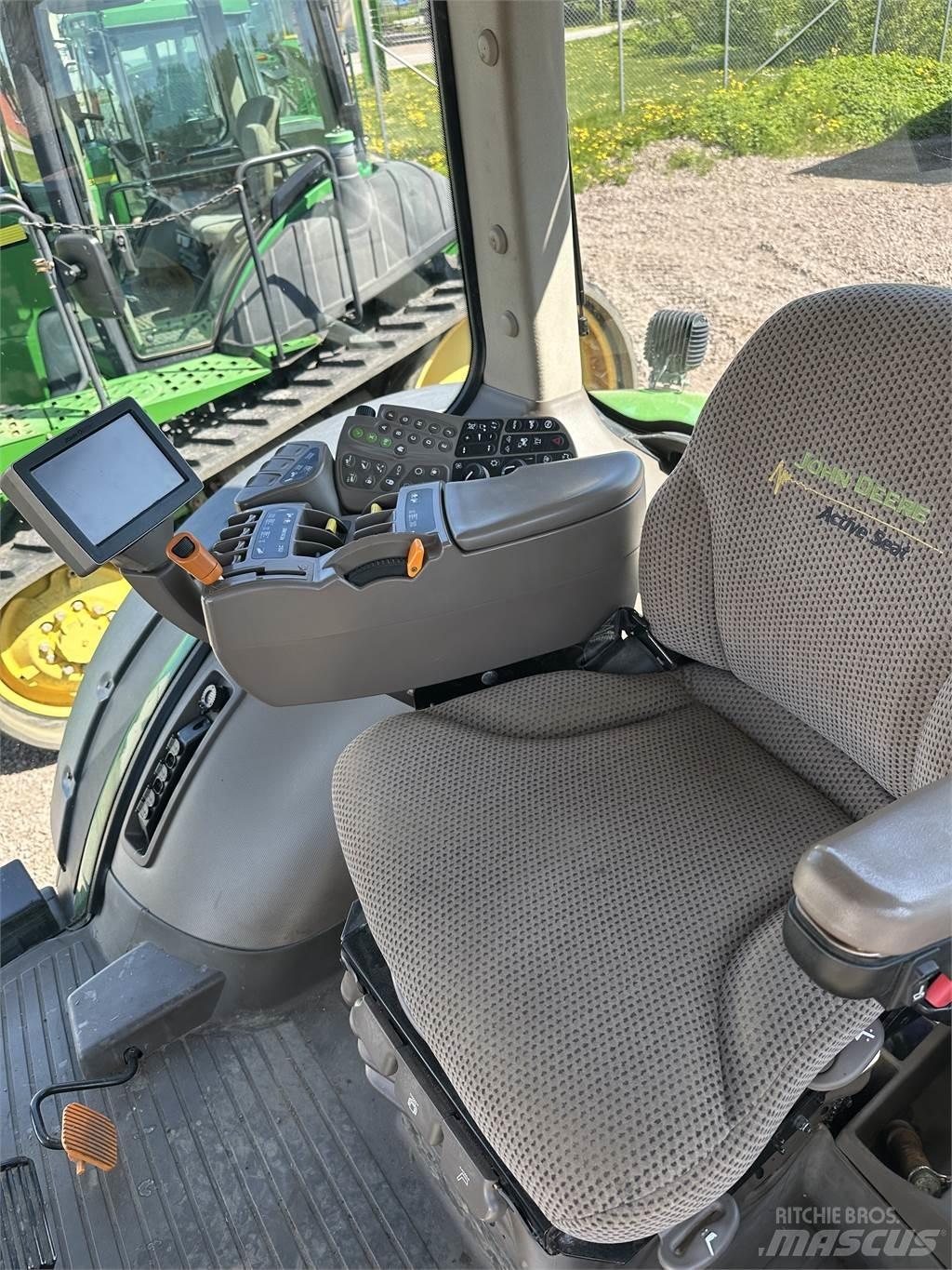 John Deere 7230R Traktoriai
