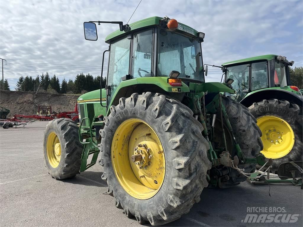 John Deere 7700 Traktoriai