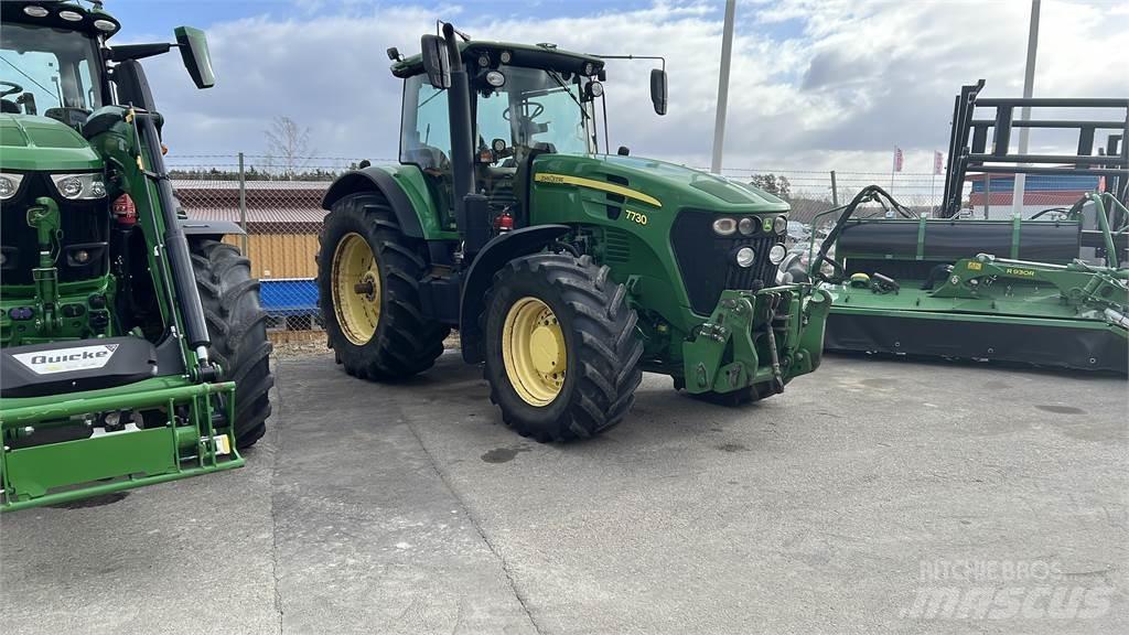 John Deere 7730 Traktoriai