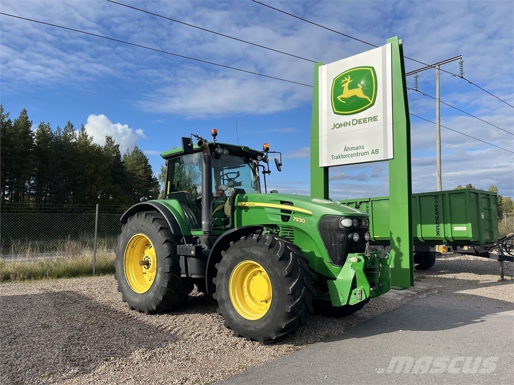 John Deere 7930 Traktoriai