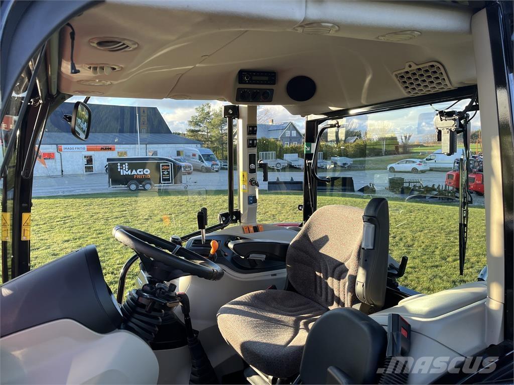 Massey Ferguson 4708M Traktoriai