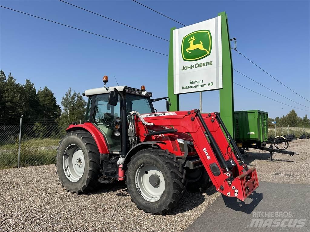 Massey Ferguson 5712 Traktoriai