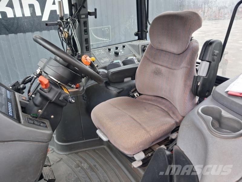 New Holland TM 190 Traktoriai