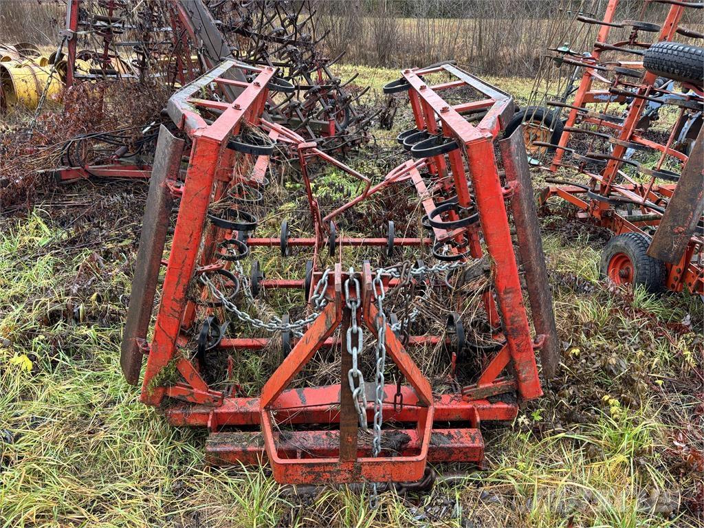  S-pinneharv 4 meter Kita kultivavimo technika ir priedai