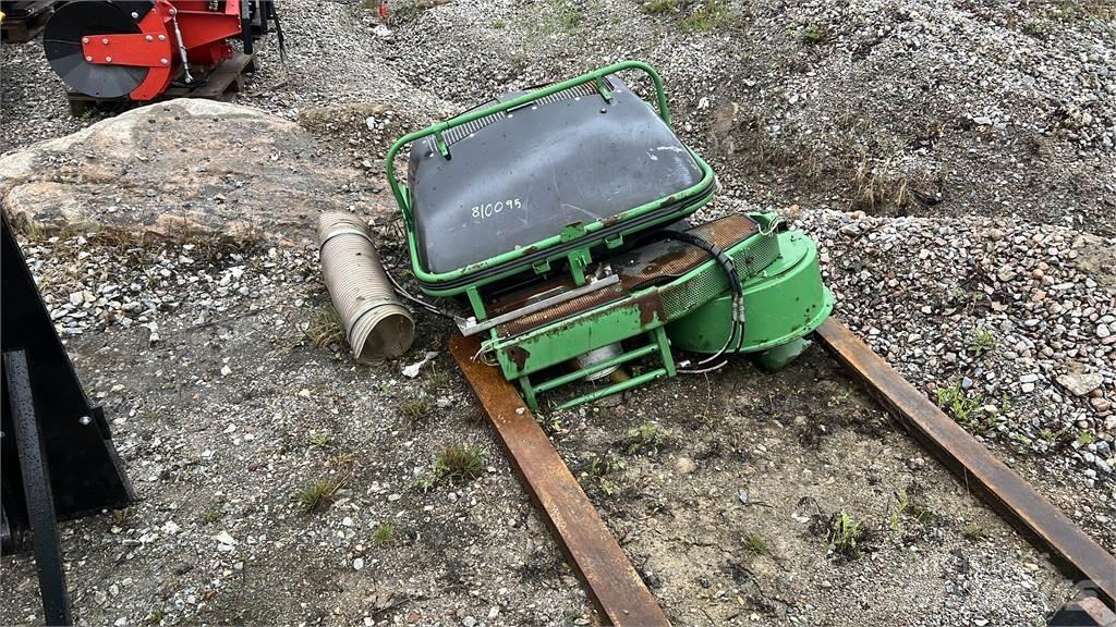 Sperber Uppsamlare Sodo traktoriukai-vejapjovės