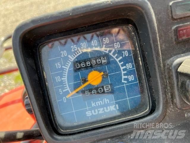 Suzuki Quadrunner 250 Visureigiai