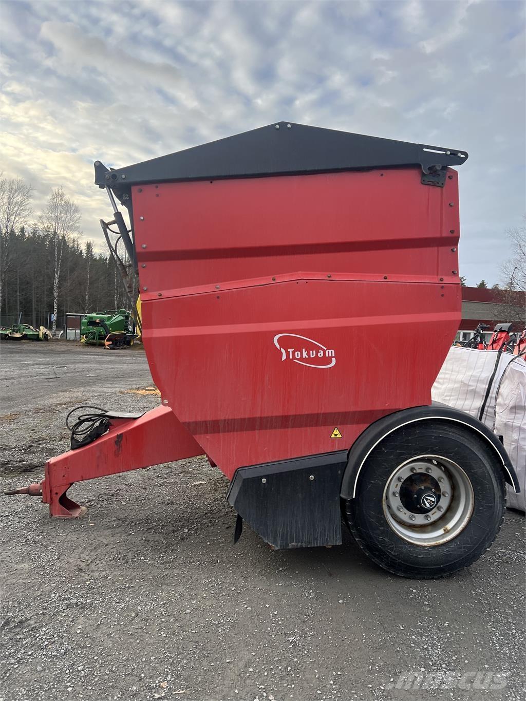  SV8000 Kita kelių ir sniego technika