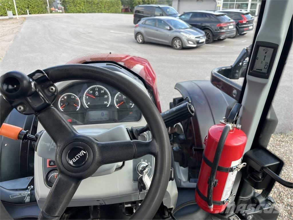 Valtra N174 Traktoriai