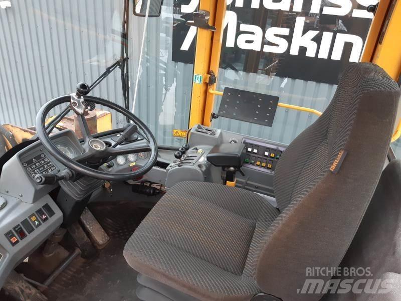 Volvo L90C Naudoti ratiniai krautuvai