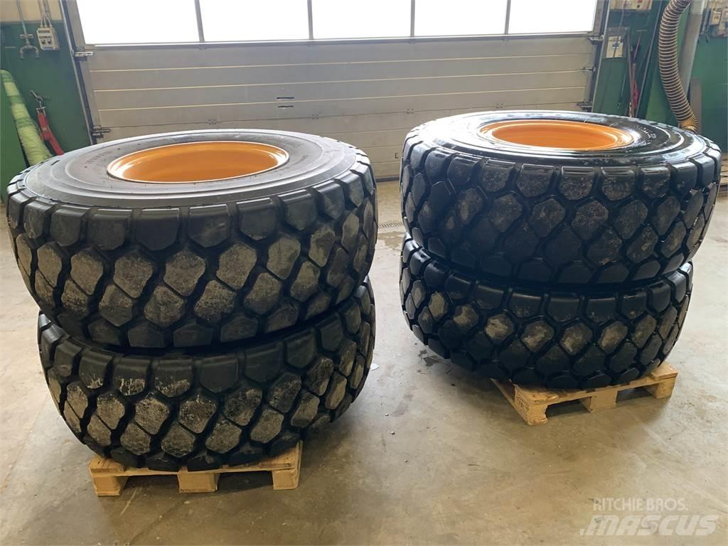 Yokohama RB31 Padangos, ratai ir ratlankiai