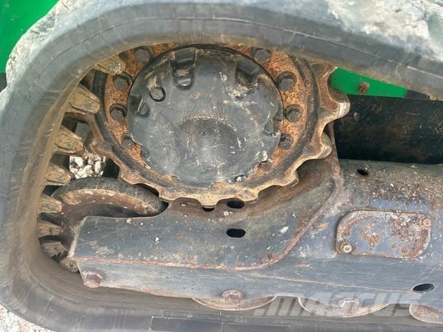Bobcat T595 Krautuvai su šoniniu pasukimu
