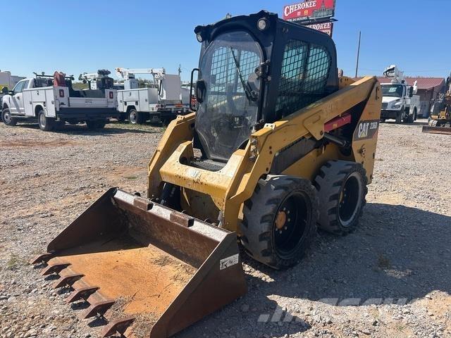 CAT 236D Padangos, ratai ir ratlankiai