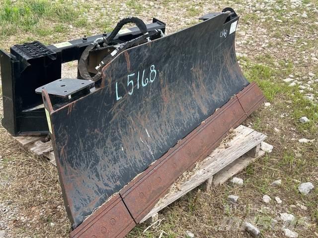 CAT 72 Dozer Blade Kaušai