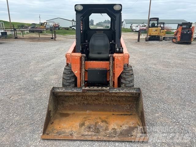 Gehl R105 Padangos, ratai ir ratlankiai