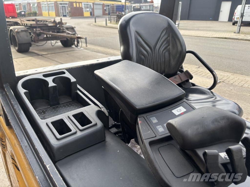 CAT 2EP5000 Elektriniai šakiniai krautuvai