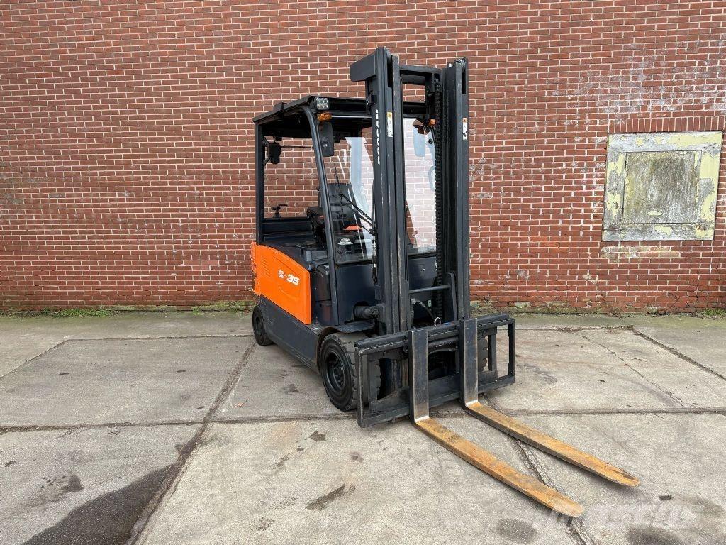 Doosan B35X-7 Elektriniai šakiniai krautuvai