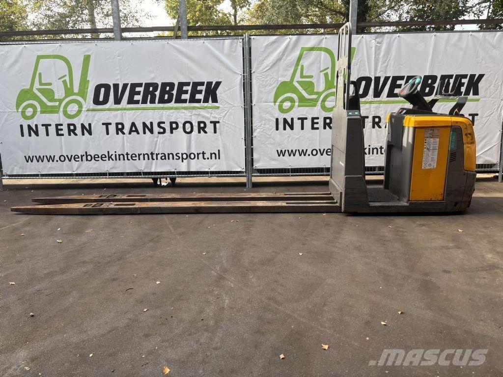 Jungheinrich ECE230 Savaeigiai rietuvai