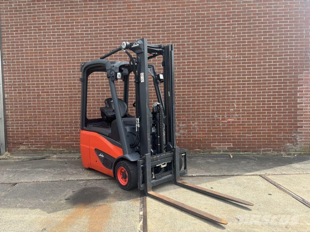 Linde E15-02 Elektriniai šakiniai krautuvai