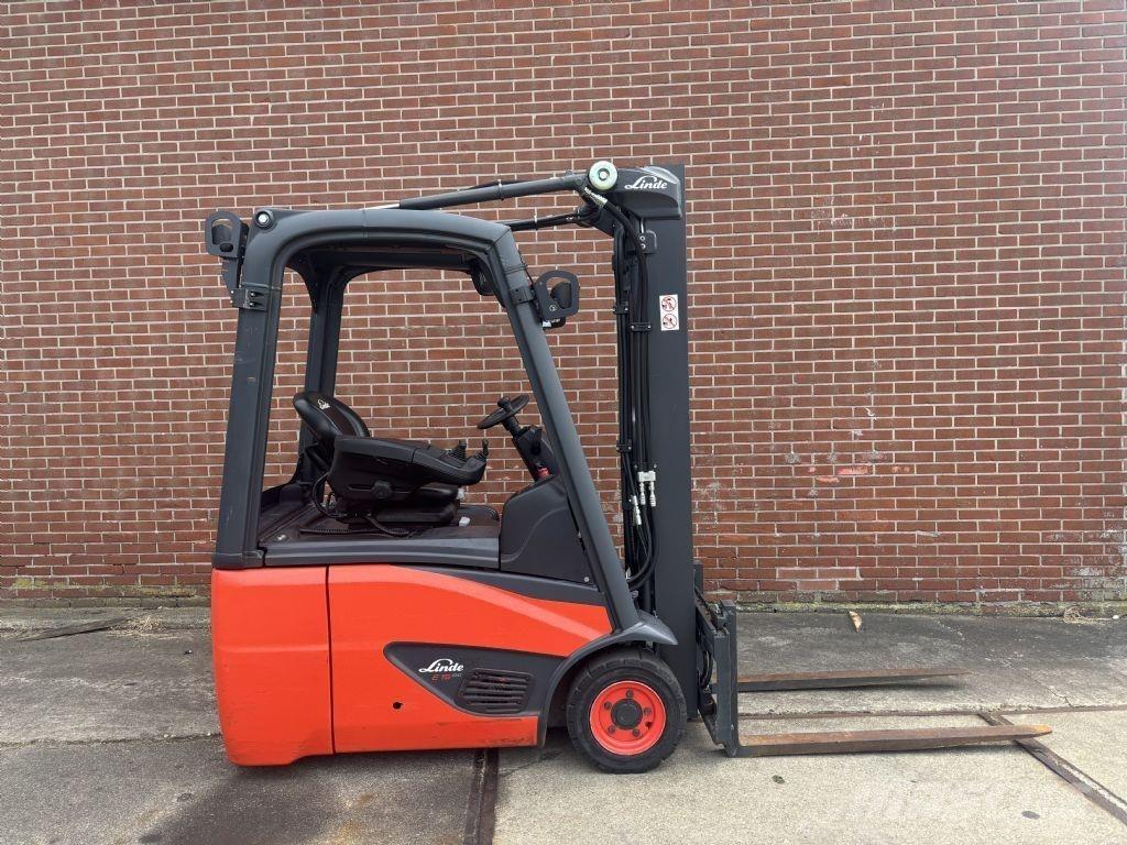Linde E15-02 Elektriniai šakiniai krautuvai