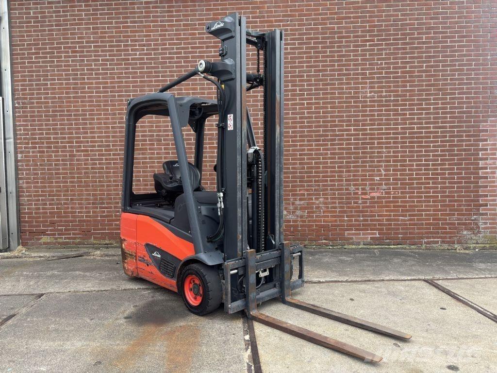 Linde E15-02 Elektriniai šakiniai krautuvai