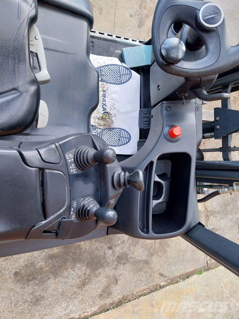 Linde E16C-02 Elektriniai šakiniai krautuvai