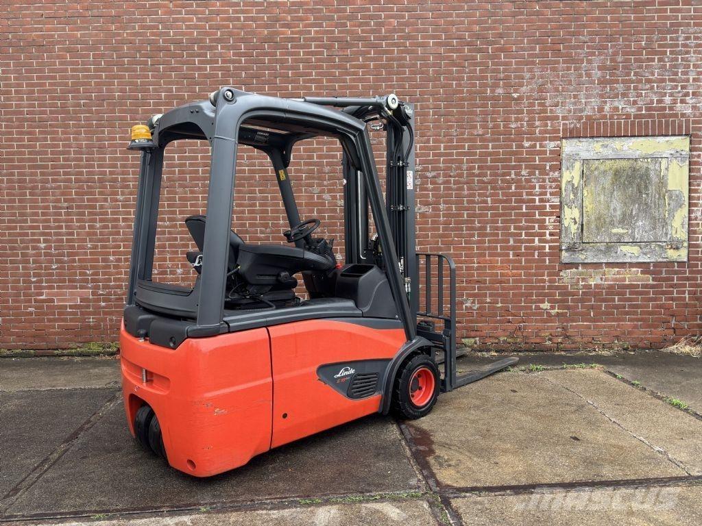 Linde E18-02 Elektriniai šakiniai krautuvai
