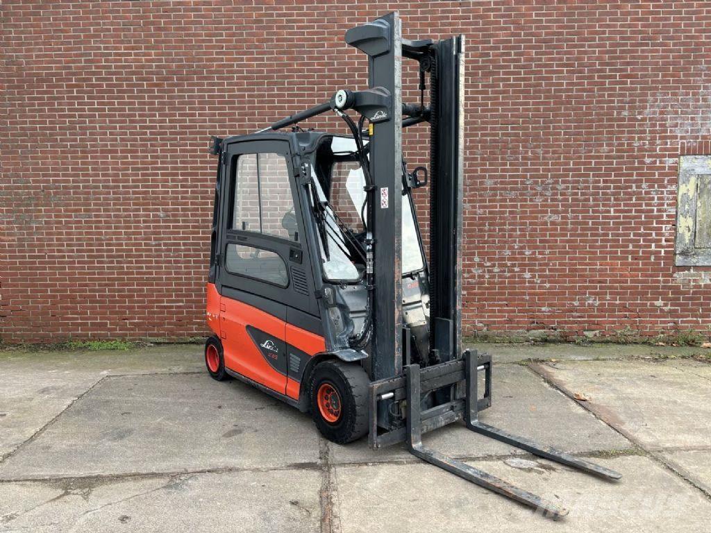 Linde E25L-01 Elektriniai šakiniai krautuvai