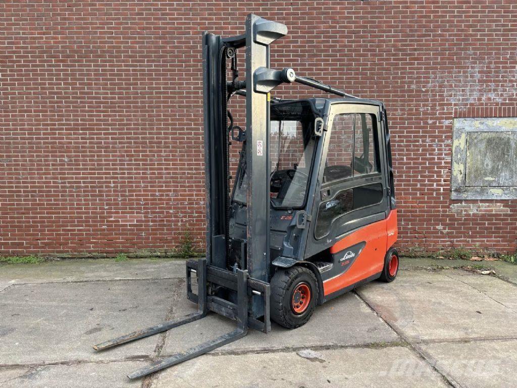 Linde E25L-01 Elektriniai šakiniai krautuvai