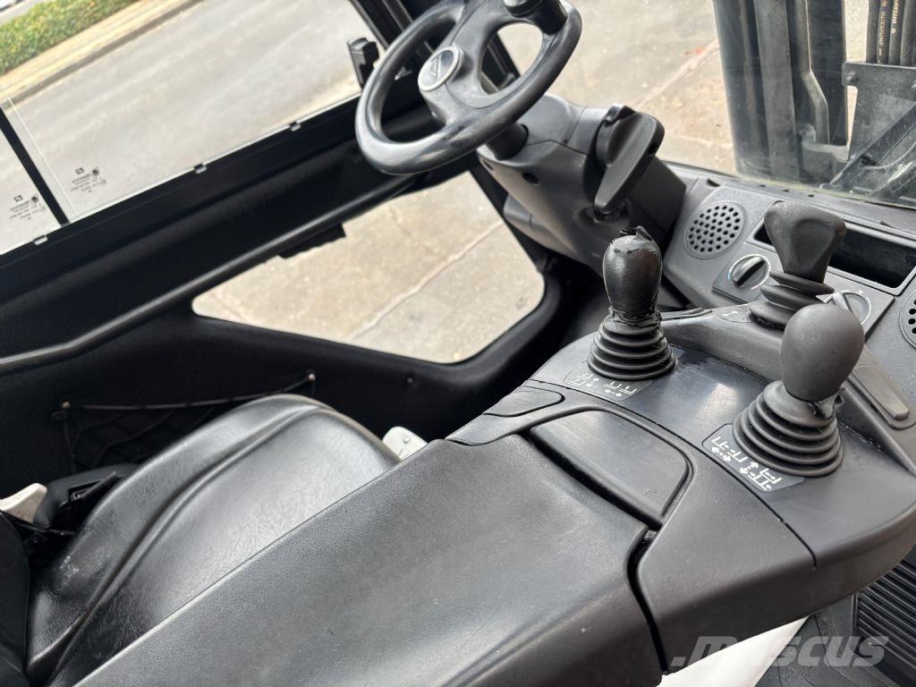 Linde H25D-02 Dyzeliniai krautuvai