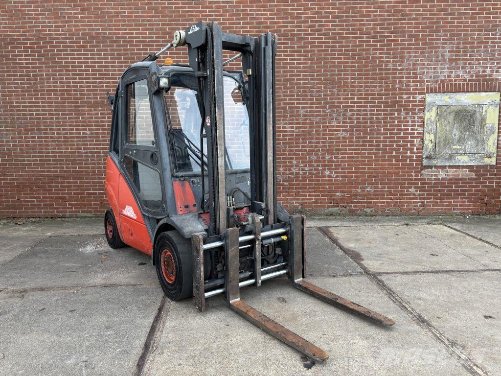 Linde H30D Dyzeliniai krautuvai