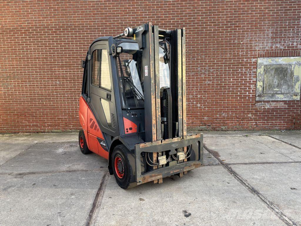 Linde H30D-02 Dyzeliniai krautuvai