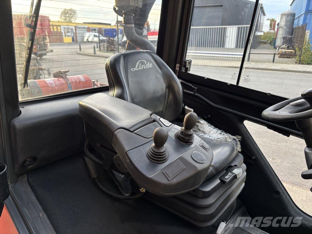 Linde H30D-02 Dyzeliniai krautuvai