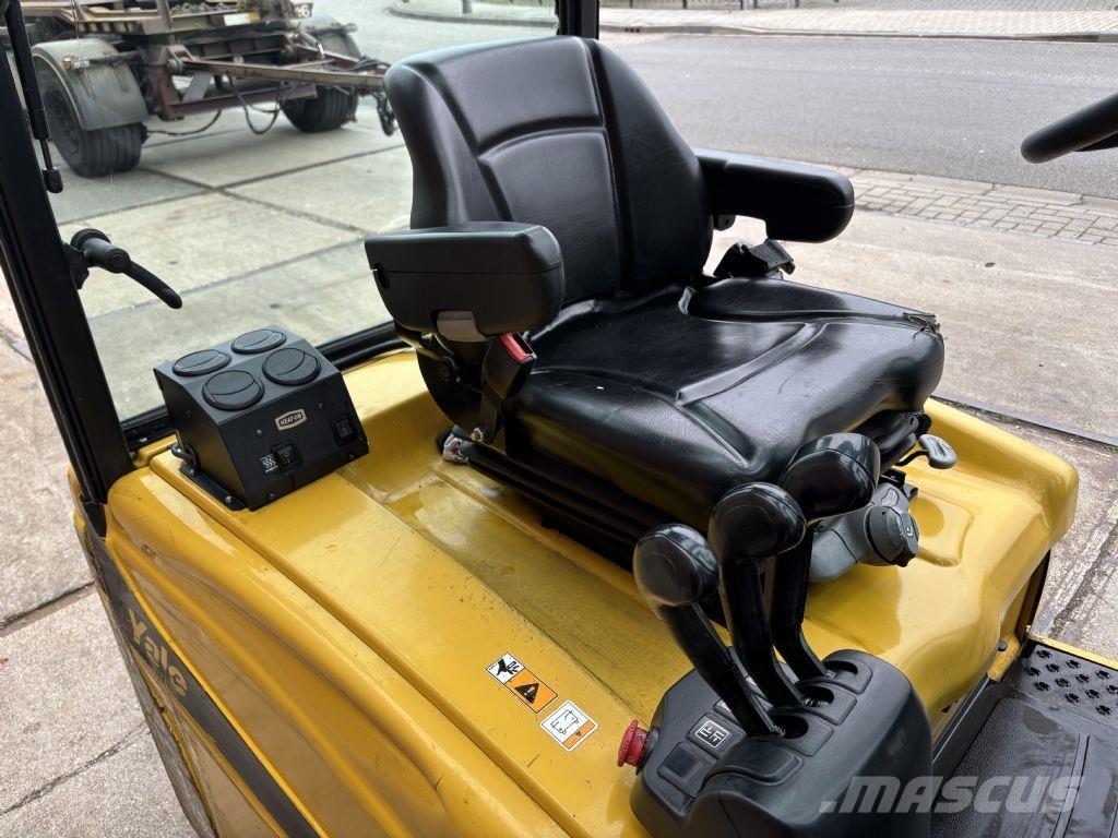 Yale ERP16VT Elektriniai šakiniai krautuvai