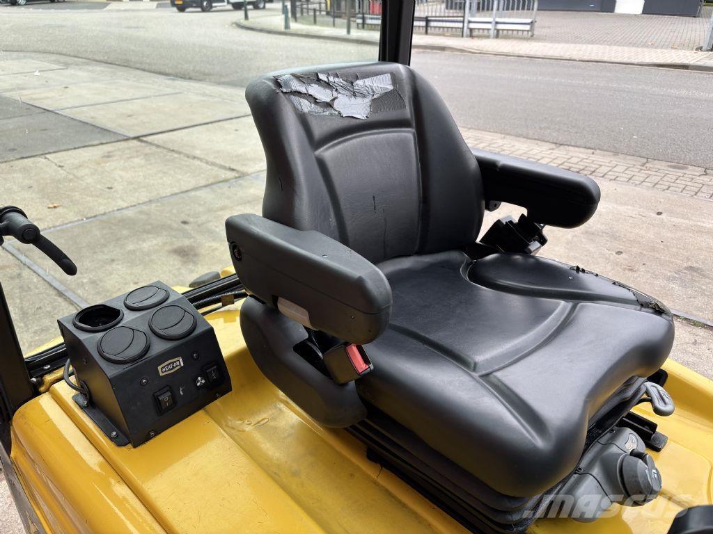 Yale ERP16VT Elektriniai šakiniai krautuvai