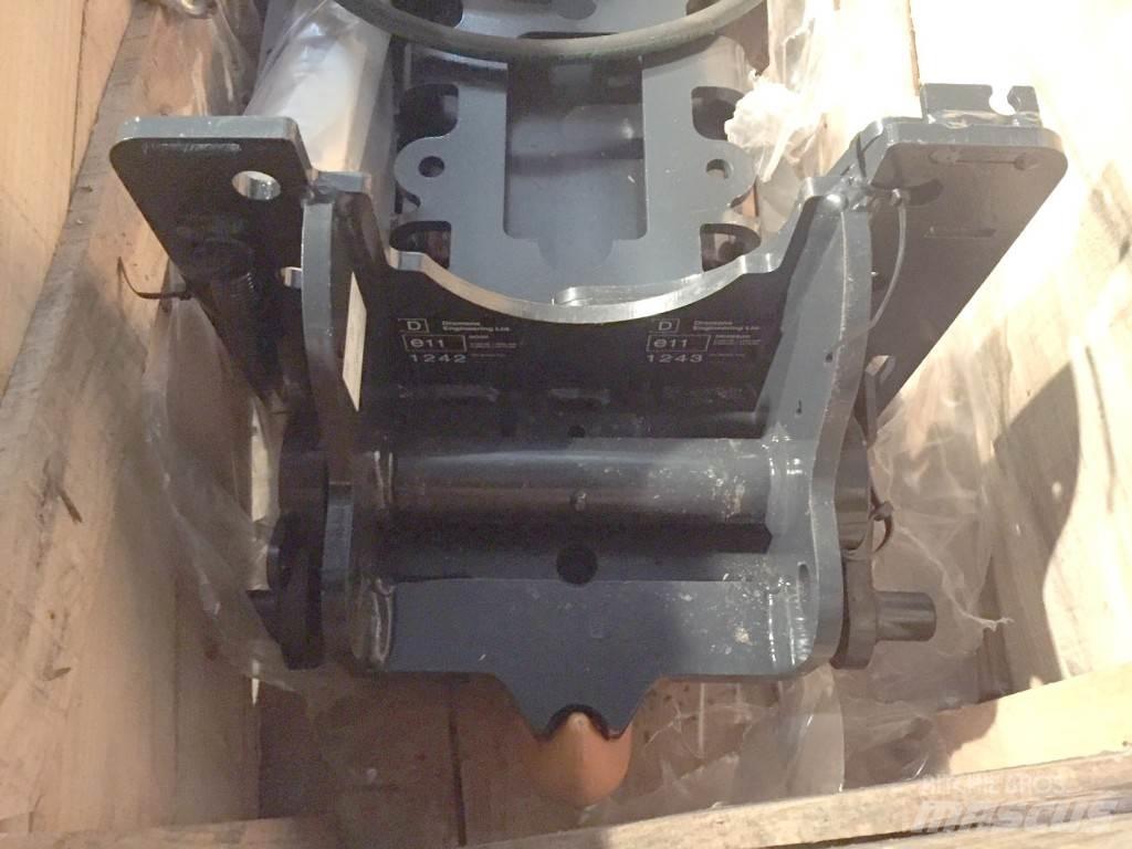Deutz 720 Profi Kiti naudoti traktorių priedai