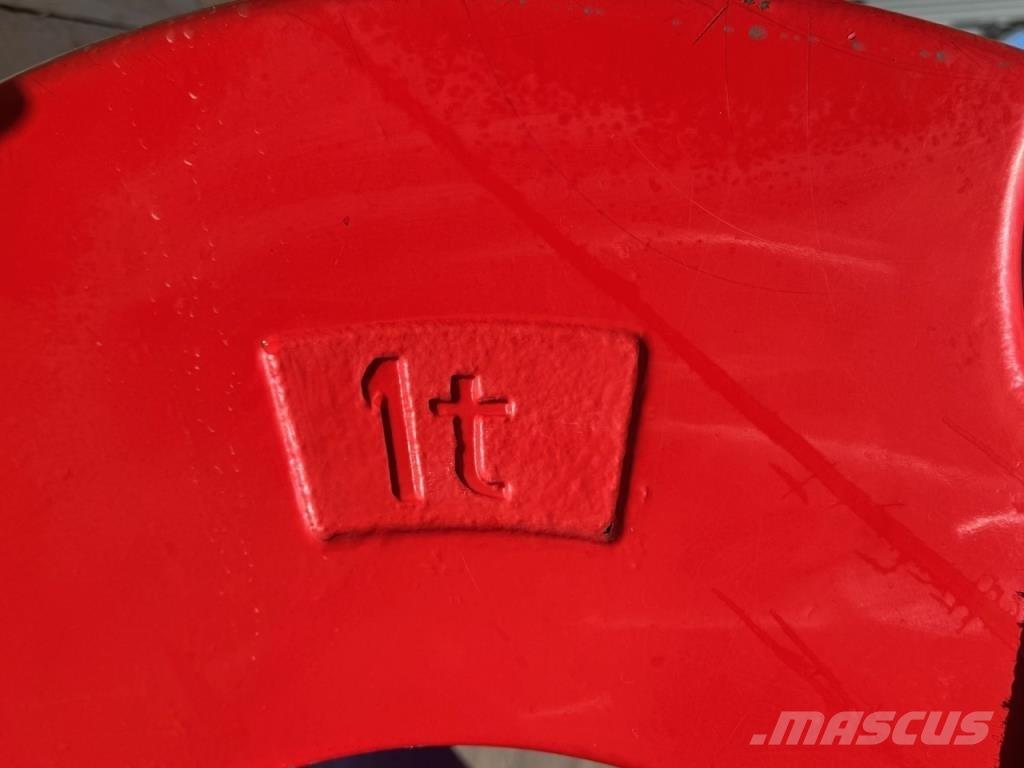 Fendt 415 Kiti naudoti traktorių priedai