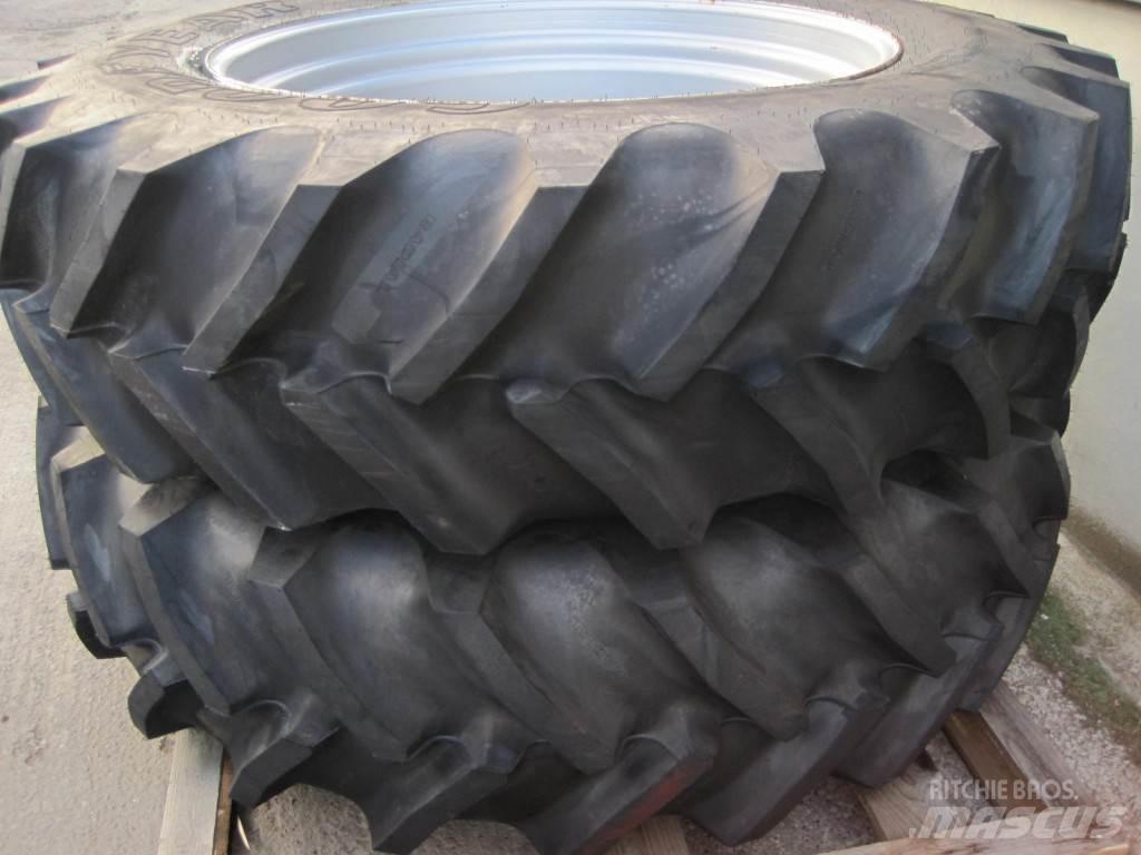 Goodyear  Kiti naudoti traktorių priedai