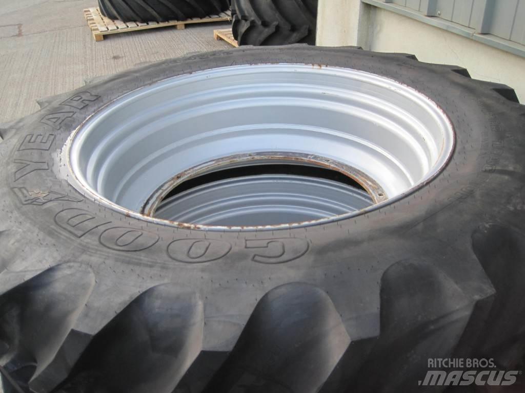 Goodyear  Kiti naudoti traktorių priedai