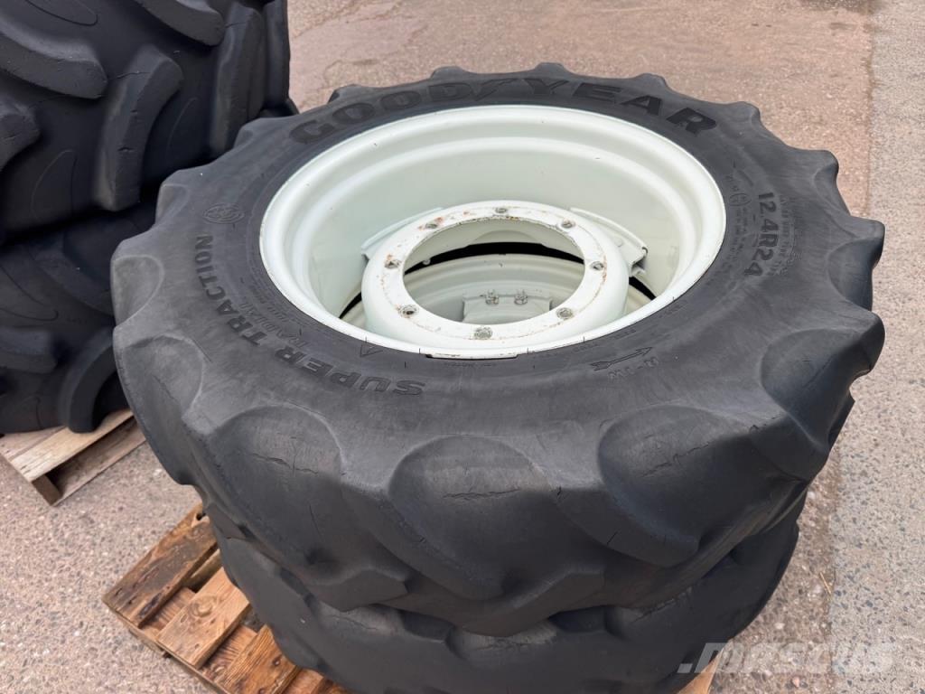Goodyear 120 Kiti naudoti traktorių priedai