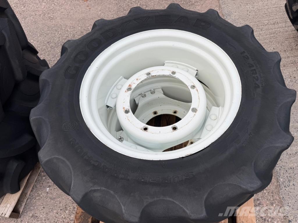 Goodyear 120 Kiti naudoti traktorių priedai