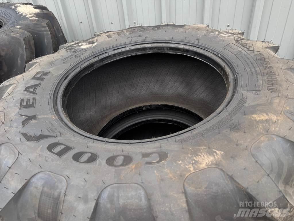 Goodyear 6480 Kiti naudoti traktorių priedai