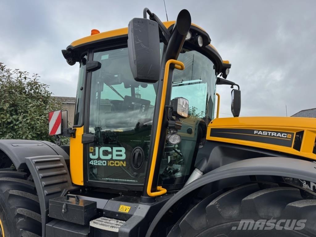 JCB 4220 iCON Traktoriai