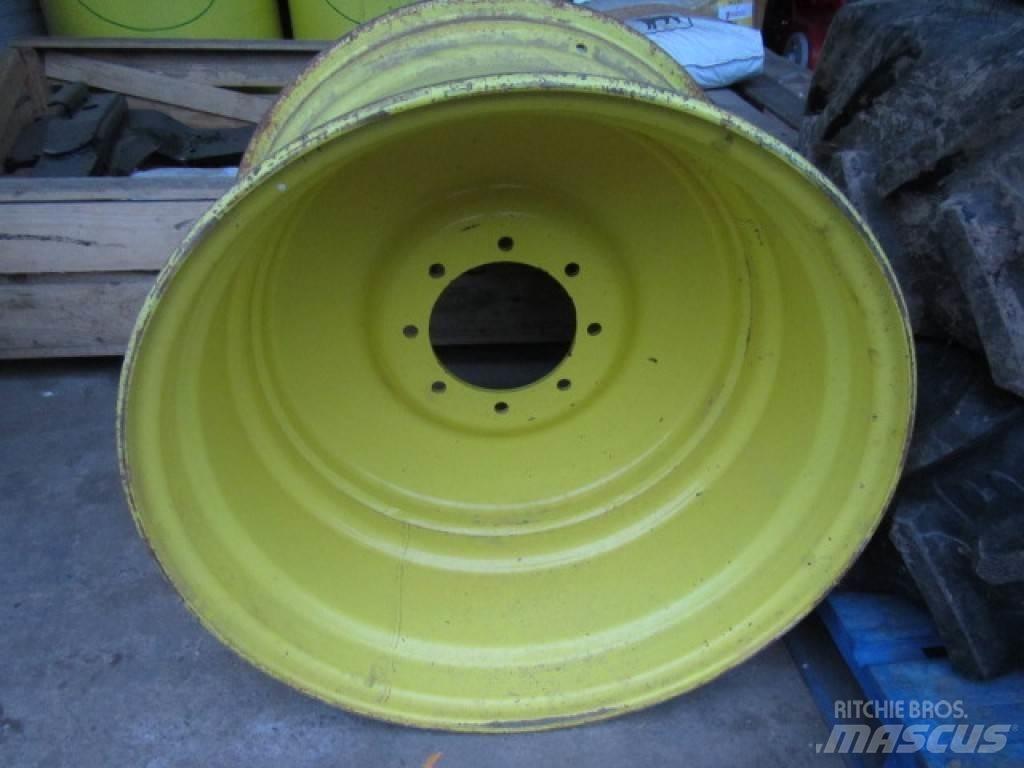 John Deere  Kiti naudoti traktorių priedai