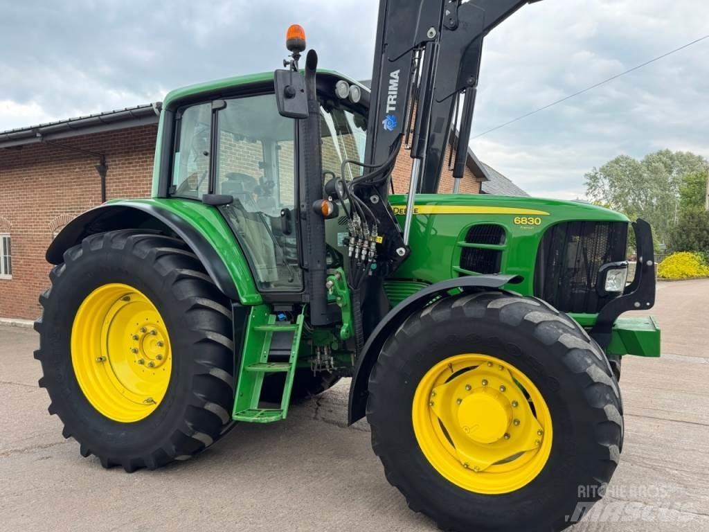 John Deere 6830 Traktoriai
