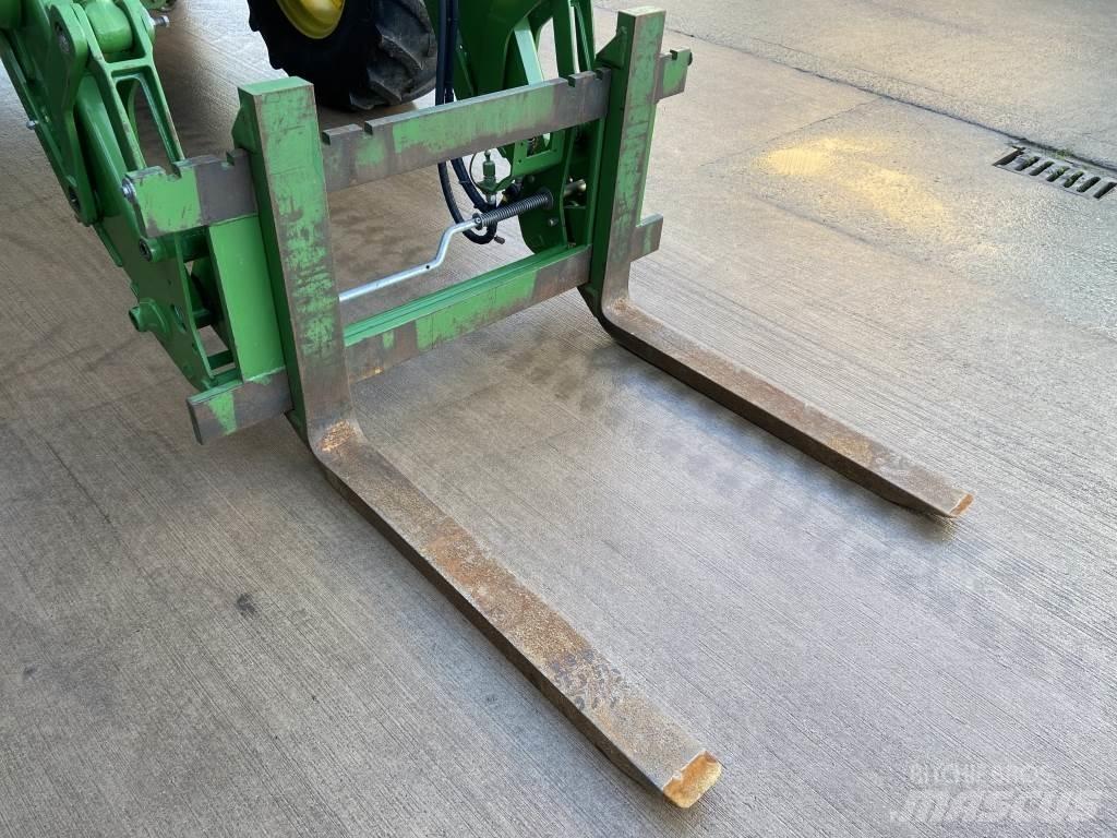 John Deere 6920 Kiti naudoti traktorių priedai