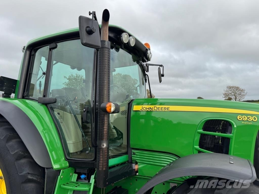 John Deere 6930 Traktoriai