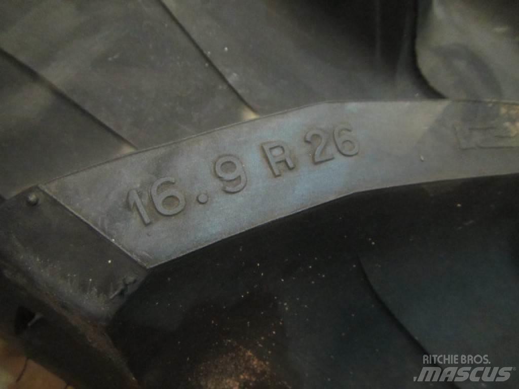 Pirelli  Kiti naudoti traktorių priedai