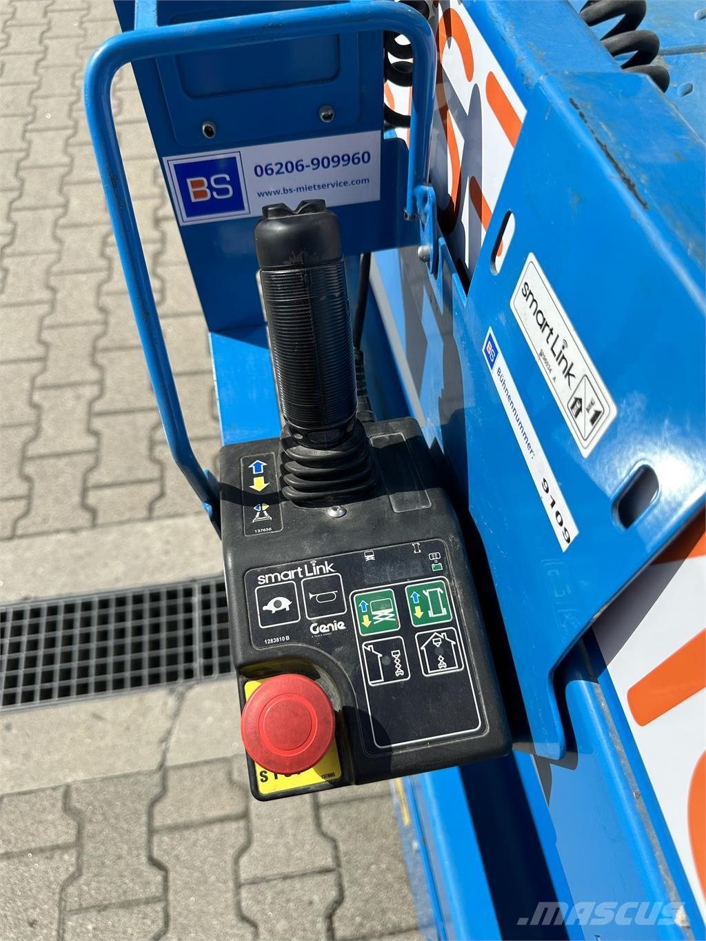 Genie GS-1932 Žirkliniai keltuvai